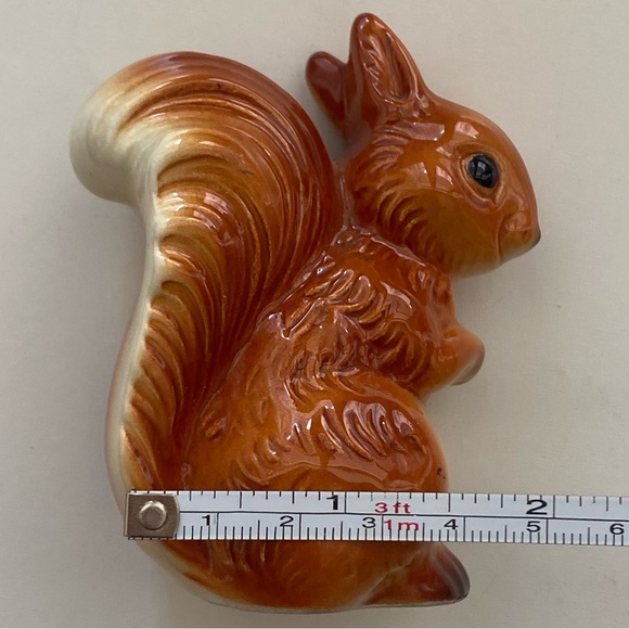 Vintage Goebel W. Germany Squirrel Salt/Pepper Shaker - Picture 9 of 11